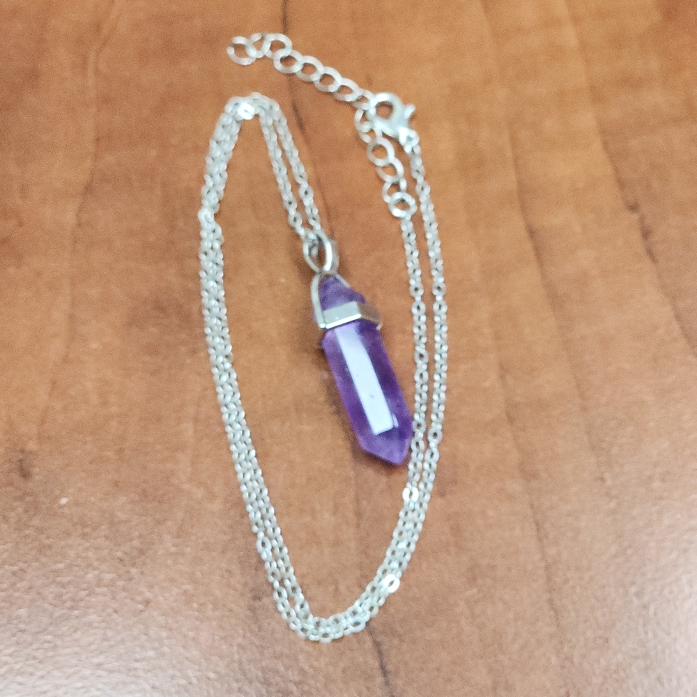 Silver Toned Chain Necklace With Amethyst Pendant 18"